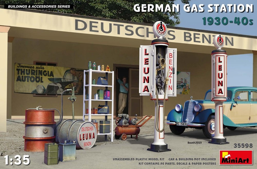 1/35 German Gas Station 1930-40s (PE,decal,poster)