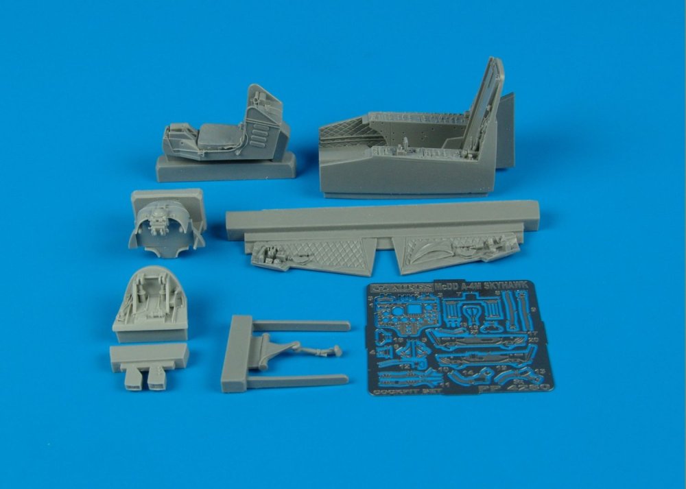 1/48 A-4M Skyhawk cockpit set   (HAS)