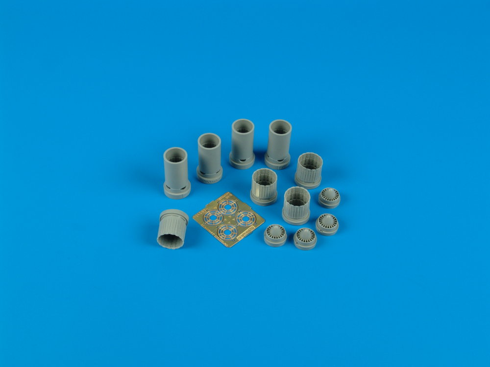 1/72 B-58 Hustler exhaust nozzles   (HAS)