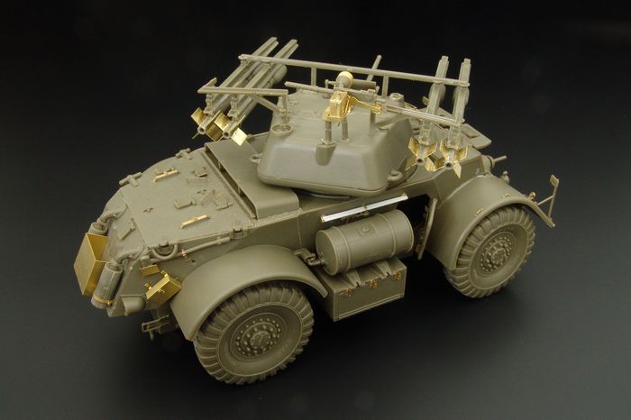 1/35 T17E1 Staghound Mk.I w.60LB Rocket Launch