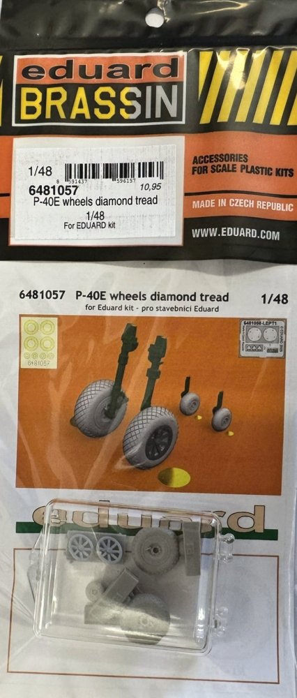 BRASSIN 1/48 P-40E wheels diamond tread (EDU)