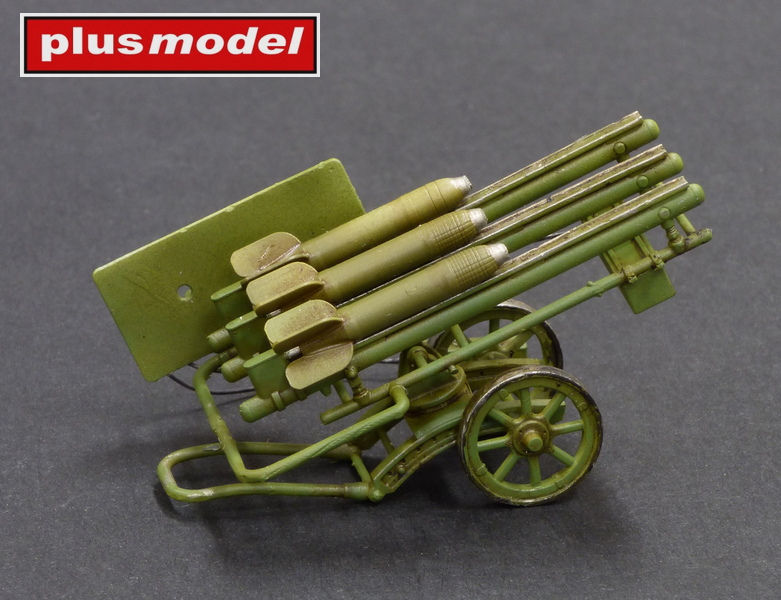 1/35 Missile RS 82 ground version launchers